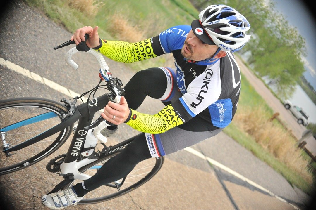 KHMTT15 9883-squashed